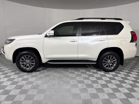 2018-Toyota-Land-Cruiser-Prado-40-V6-VX-L-Auto_17