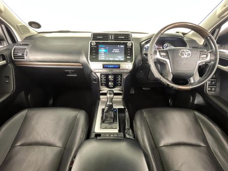 2018-Toyota-Land-Cruiser-Prado-40-V6-VX-L-Auto_1