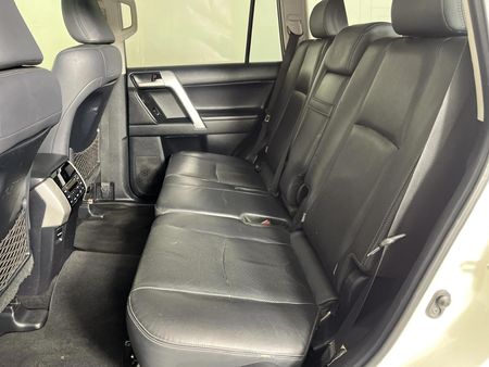 2018-Toyota-Land-Cruiser-Prado-40-V6-VX-L-Auto_3