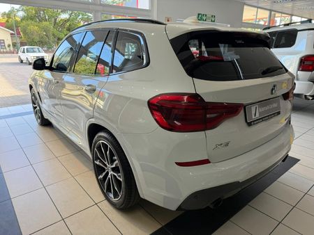 2020-BMW-X3-xDrive20d_4