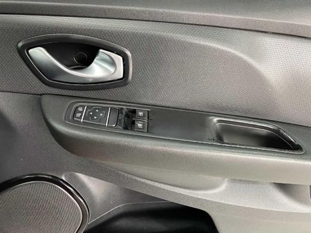 2020-Renault-Clio-IV-900T-Expression-5-dr-66kW_12