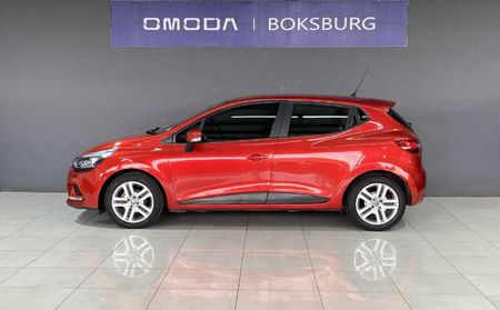 2020-Renault-Clio-IV-900T-Expression-5-dr-66kW_2