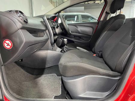 2020-Renault-Clio-IV-900T-Expression-5-dr-66kW_7