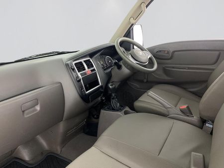 2025-Hyundai-H100-Bakkie-26D-Dropside_10