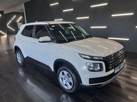 2023-Hyundai-Venue-12-Motion_14