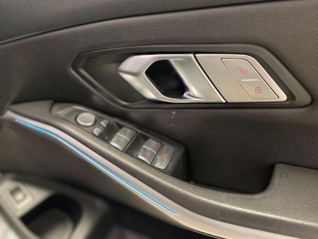 2024-BMW-3-Series-320i-M-Sport-Auto_13