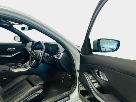 2024-BMW-3-Series-320i-M-Sport-Auto_6