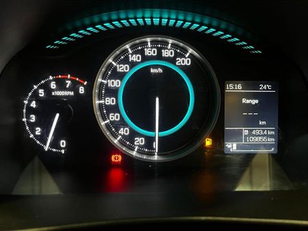 2018-Suzuki-Ignis-12-GLX_10
