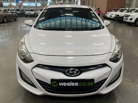 2015-Hyundai-i30-16-GLS-Premium-Auto_7