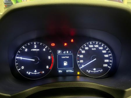 2017-Hyundai-Creta-16D-Executive-Auto_10