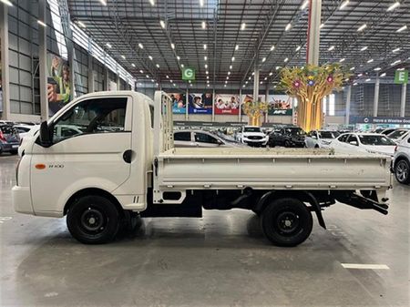2020-Hyundai-H100-Bakkie-26D-Dropside_5