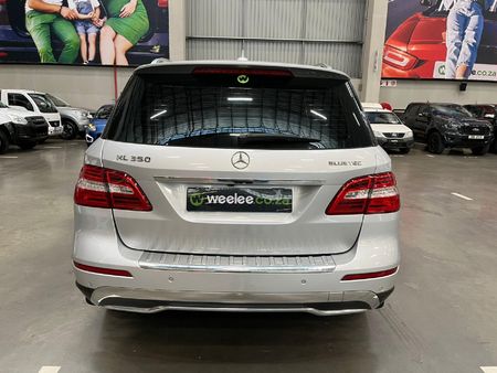 2015-Mercedes-Benz-ML-350-Bluetec_5