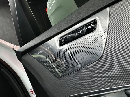 2018-Volvo-XC90-T6-Inscription-AWD_9