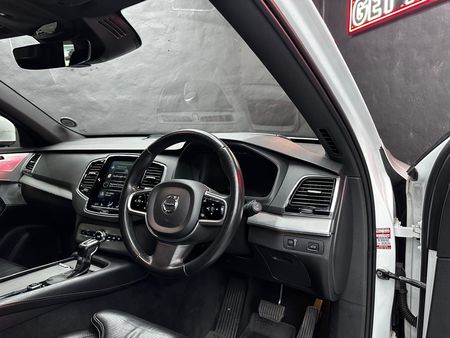 2018-Volvo-XC90-T6-Inscription-AWD_12