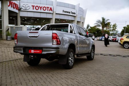 2018-Toyota-Hilux-28-GD-6-Raised-Body-Raider-Extra-Cab-Auto_13