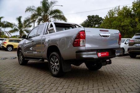 2018-Toyota-Hilux-28-GD-6-Raised-Body-Raider-Extra-Cab-Auto_4