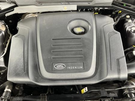 2021-Land-Rover-Defender-90-D240-HSE-X-Dynamic-177kW_11