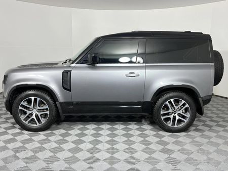 2021-Land-Rover-Defender-90-D240-HSE-X-Dynamic-177kW_17