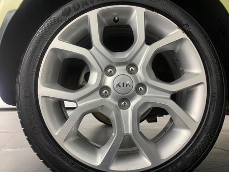 2013-Kia-Soul-20-Auto_18