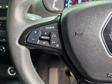2022-Renault-Kiger-10T-Intens-Auto_15