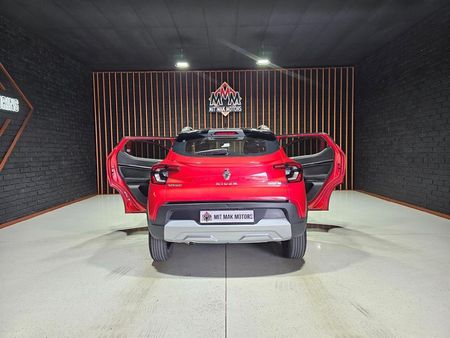 2022-Renault-Kiger-10T-Intens-Auto_21