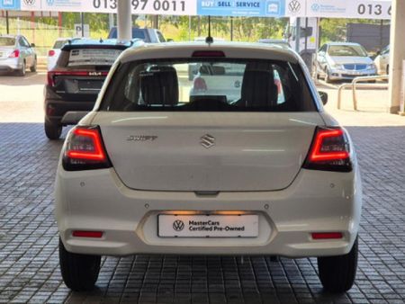 2025-Suzuki-Swift-12-GL_6