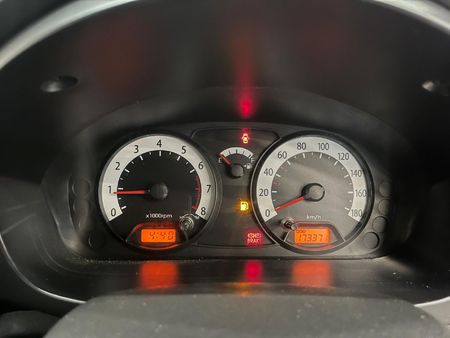 2011-Kia-Picanto-11-Striker_10