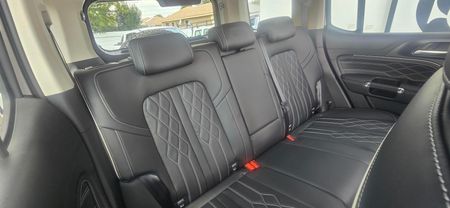 2026-GWM-Tank-300-24TD-Luxury-Auto_7