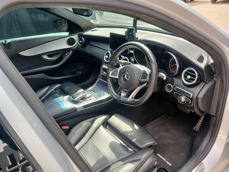 2017-Mercedes-Benz-C-Class-C-200-AMG-Line-Auto_9