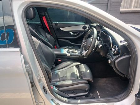 2017-Mercedes-Benz-C-Class-C-200-AMG-Line-Auto_10
