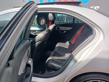 2017-Mercedes-Benz-C-Class-C-200-AMG-Line-Auto_12