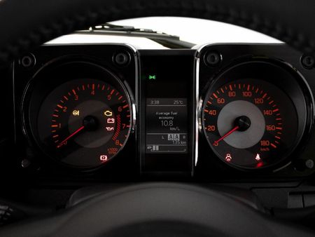 2026-Suzuki-Jimny-15-GLX-AllGrip-5-Door_11