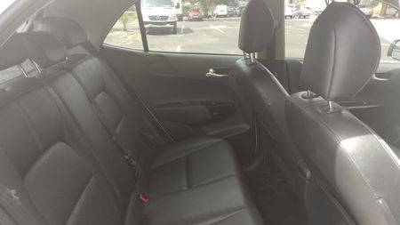 2019-Kia-Picanto-10-Street_11