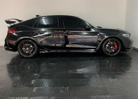 2026-Honda-Civic-20T-Type-R_7