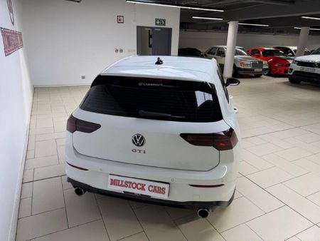 2021-Volkswagen-Golf-8-GTI-20-TSI-Auto_3