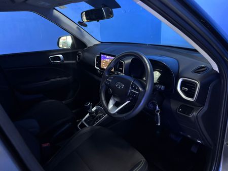 2024-Hyundai-Venue-10-TGDI-Fluid-DCT_10