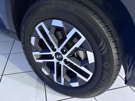 2024-Hyundai-Venue-10-TGDI-Fluid-DCT_18