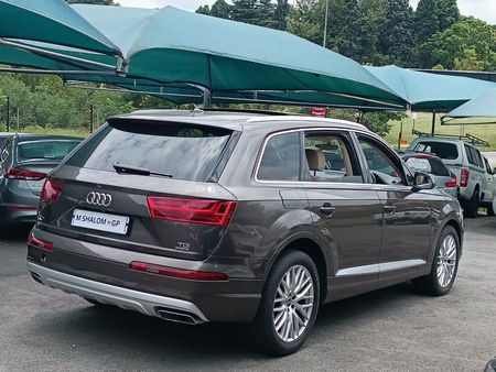 2015-Audi-Q7-30-TDI-quattro-Auto_4