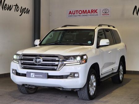 2019-Toyota-Land-Cruiser-200-45-D-V8-VX-R-Auto_2