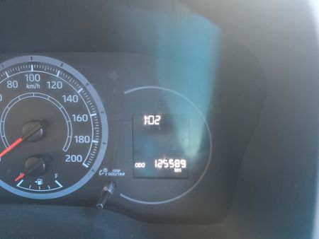 2020-Toyota-Quantum-28-GL-14-Seat_8
