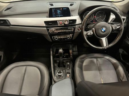 2018-BMW-X1-sDrive20d-Auto_9