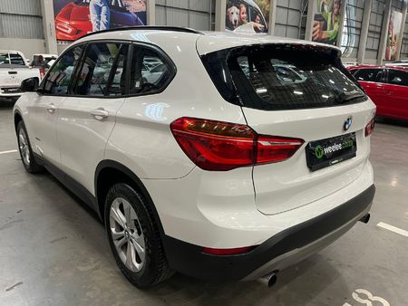 2018-BMW-X1-sDrive20d-Auto_4