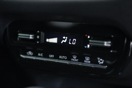 2026-Suzuki-Baleno-15-GLX-Auto_10