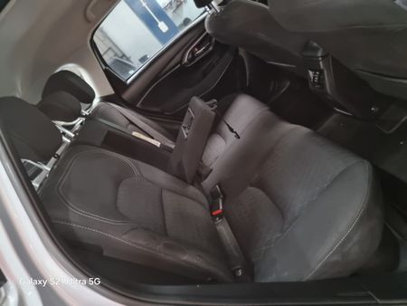 2024-Toyota-Urban-Cruiser-15-Xr-Auto_9