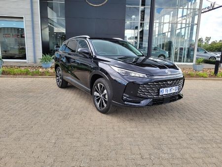 2025-MG-HS-20T-Lux-Auto_2