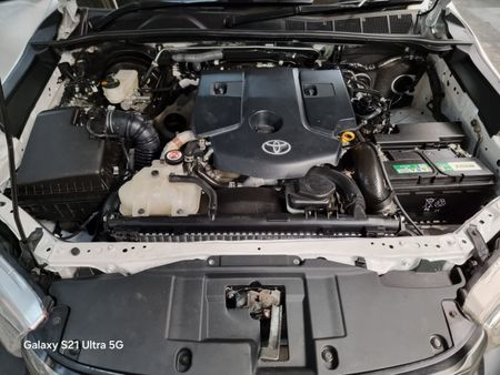 2025-Toyota-Hilux-24-GD-Single-Cab_6