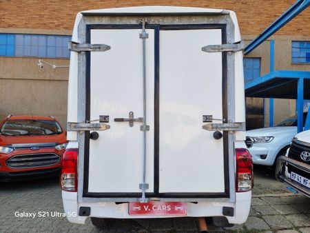 2018-Toyota-Hilux-24-GD-Single-Cab_12