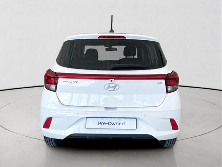 2025-Hyundai-Grand-i10-12-Motion-Auto_4