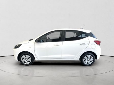 2025-Hyundai-Grand-i10-12-Motion-Auto_5
