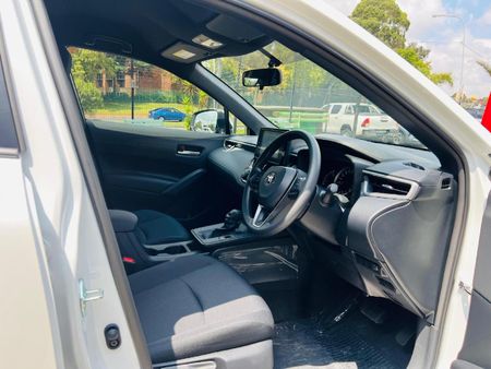 2026-Toyota-Corolla-Cross-18-XI_6